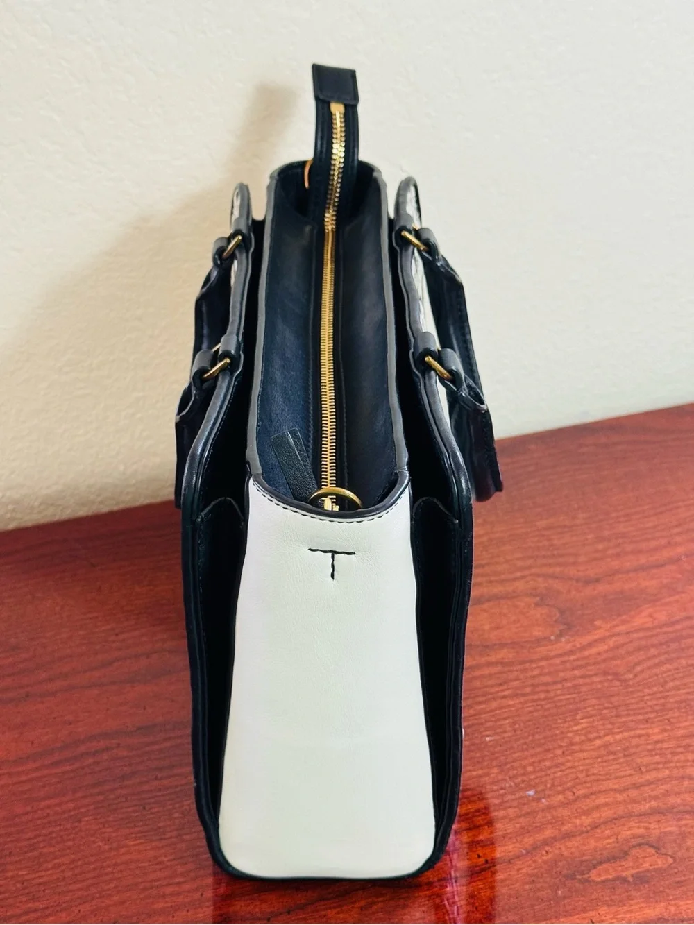 Tory Burch tory burch